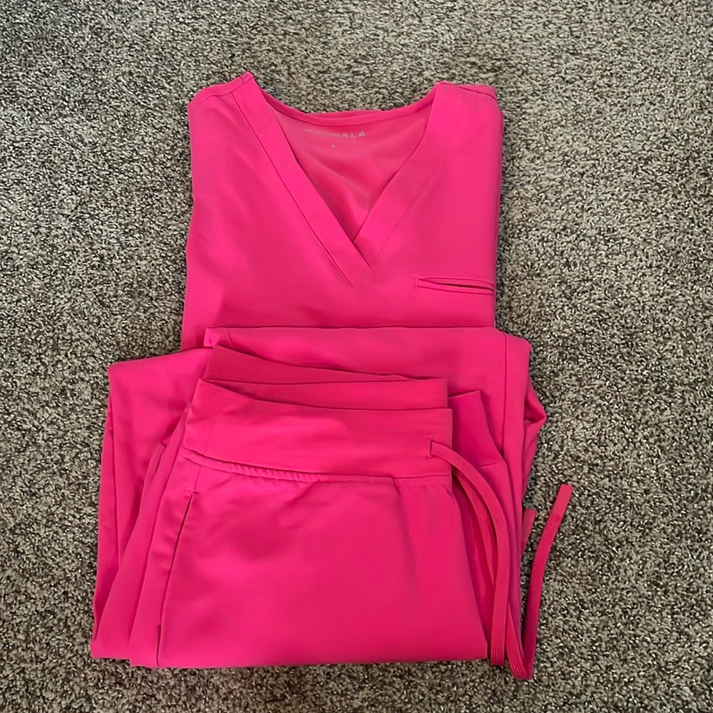 Women’s Mandala Scrub Set
